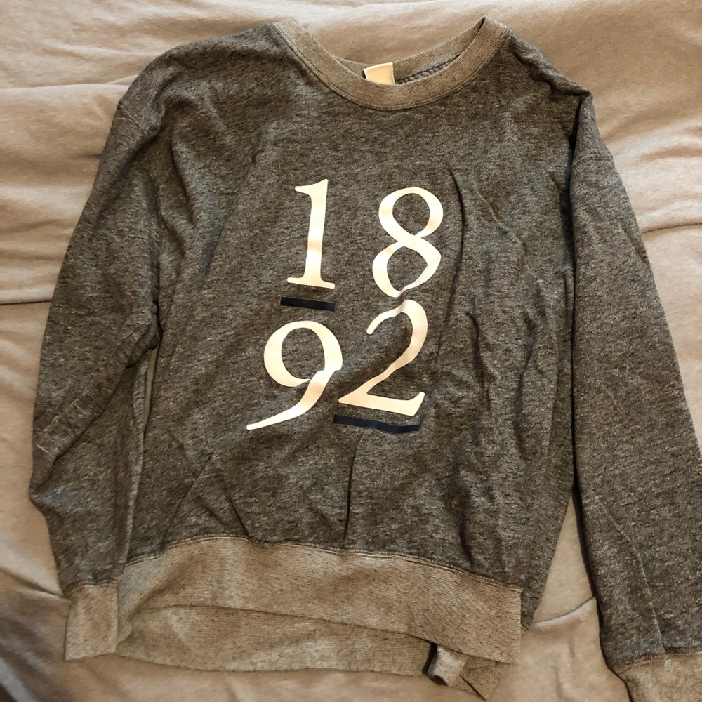 A&F sweater